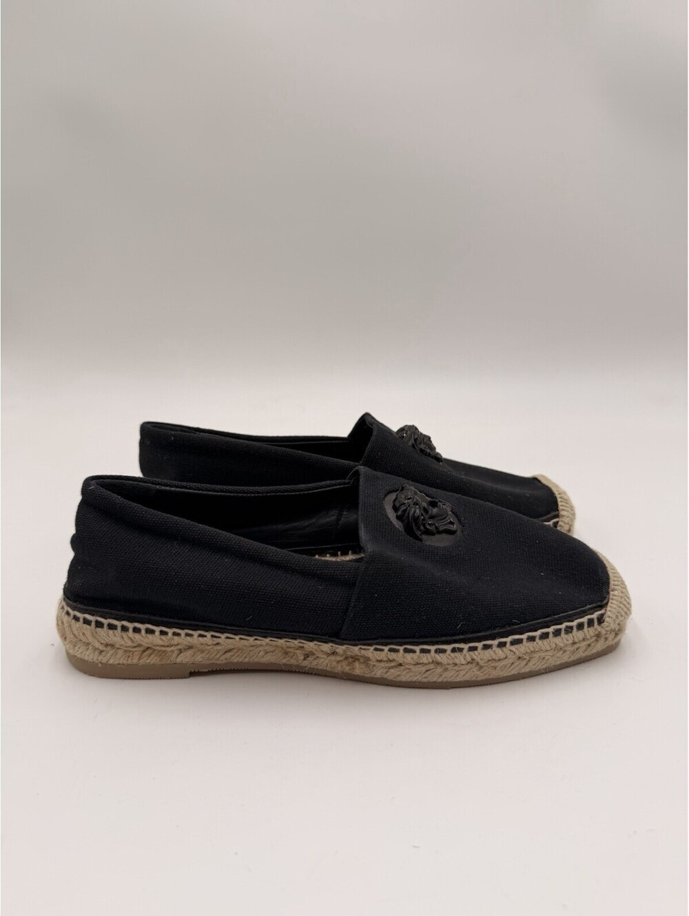 Women’s Versace La Medusa black canvas espadrilles Medusa head motif Size 35.5